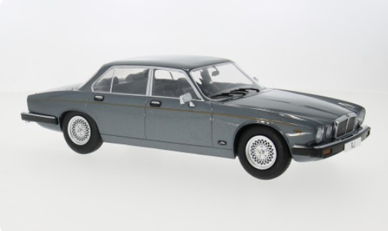 Jaguar XJ Series III 1979 Donkergrijs - 1:18